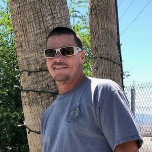 Meet your Posher, Larry